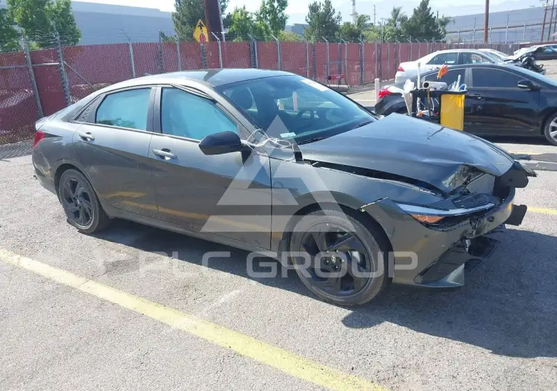 2026 Hyundai Elantra photo