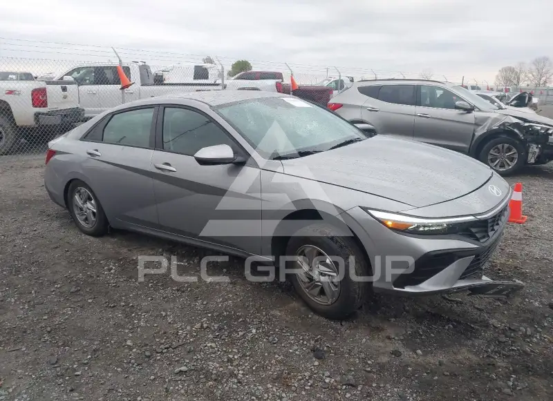 2026 Hyundai Elantra photo