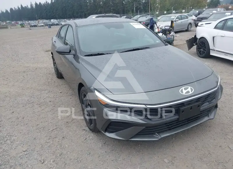 2026 Hyundai Elantra фото
