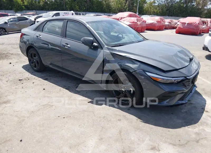 2026 Hyundai Elantra photo