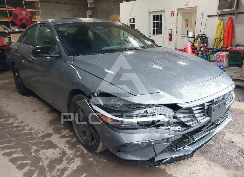2026 Hyundai Elantra photo