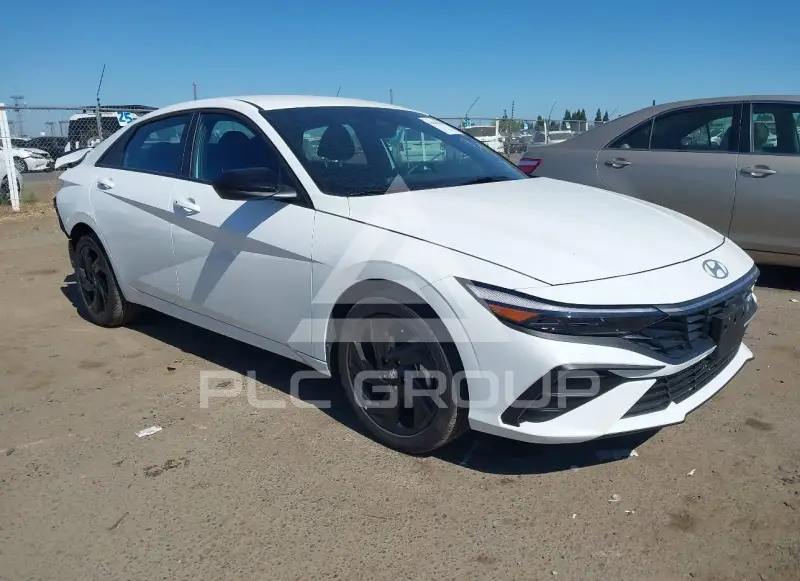 2026 Hyundai Elantra photo