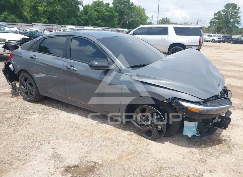 2026 Hyundai Elantra photo