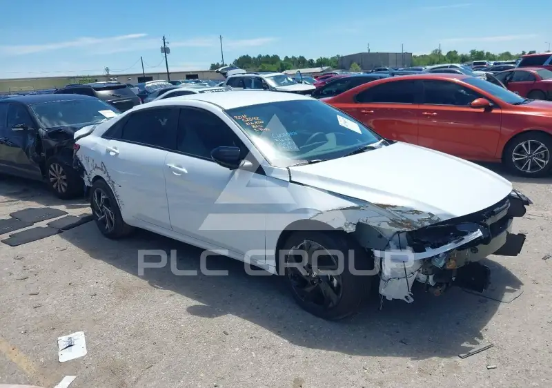 2026 Hyundai Elantra фото