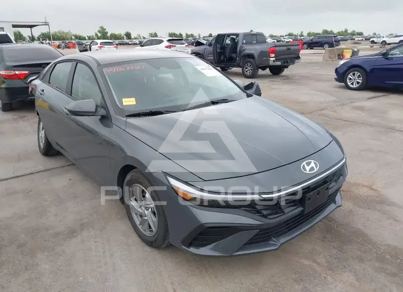 2026 Hyundai Elantra фото