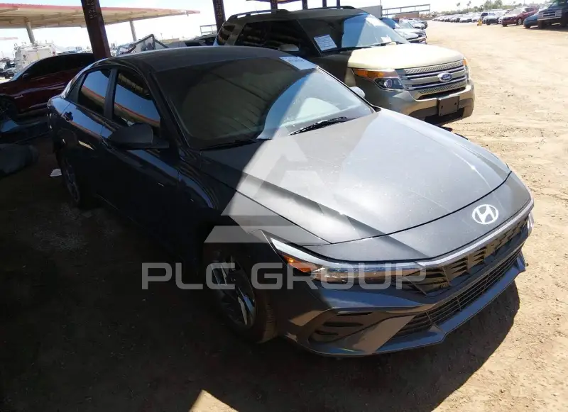 2026 Hyundai Elantra фото
