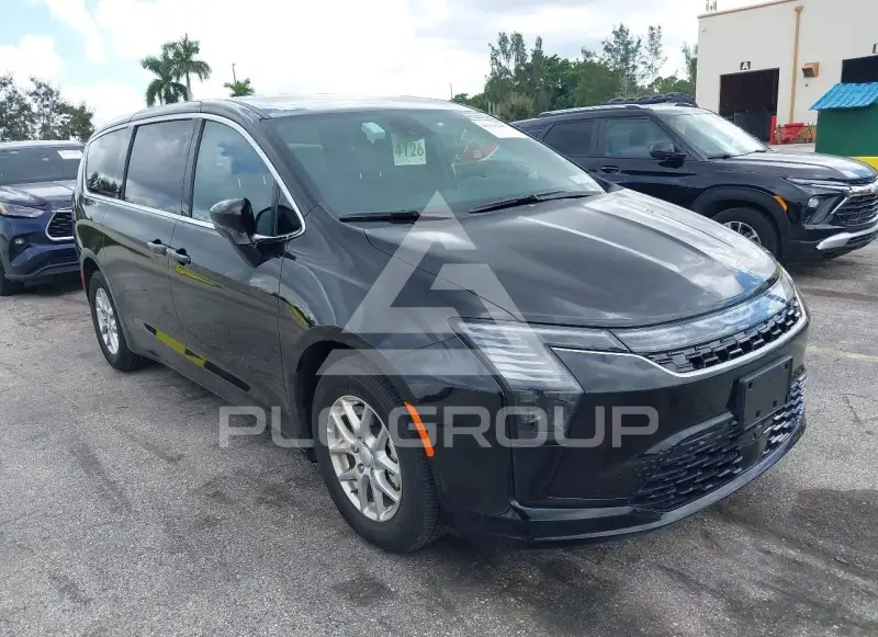 2027 Chrysler PACIFICA photo