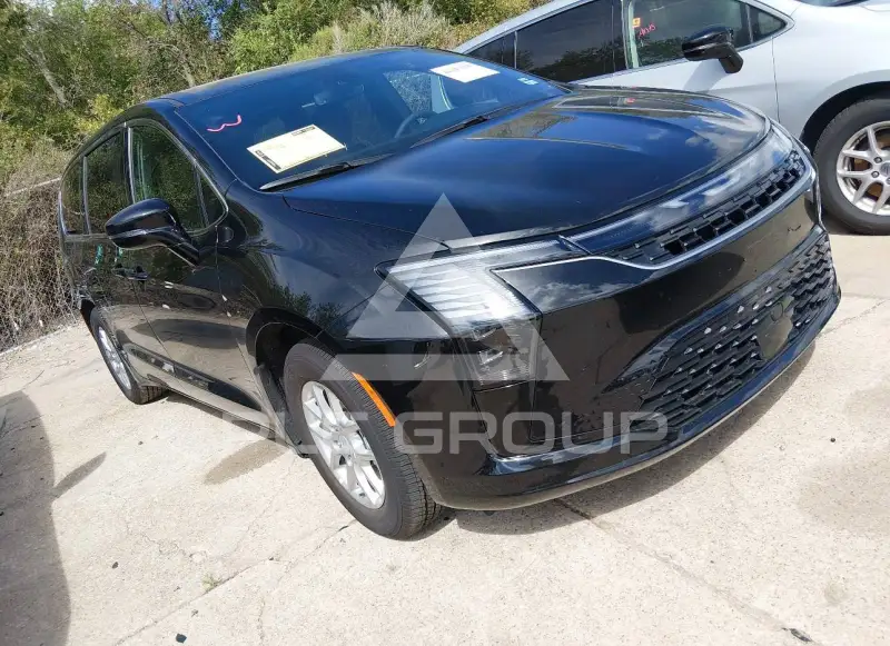 2027 Chrysler PACIFICA photo