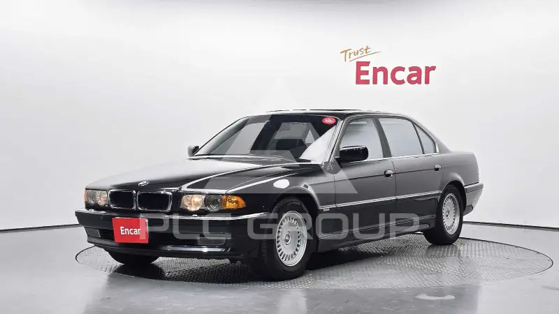 2000 BMW 735