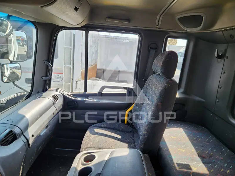 2001 Hyundai Mega truck