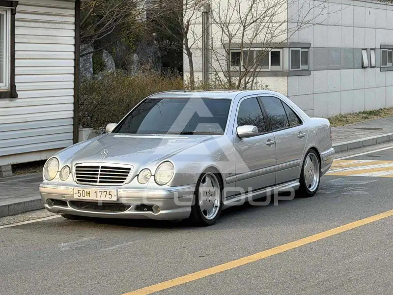 2001 Mercedes Benz E-Class