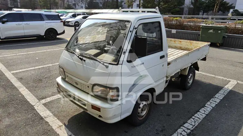 2002 KIA Towner