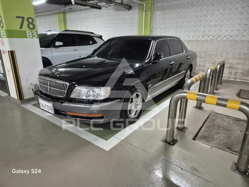 2003 Hyundai Equus