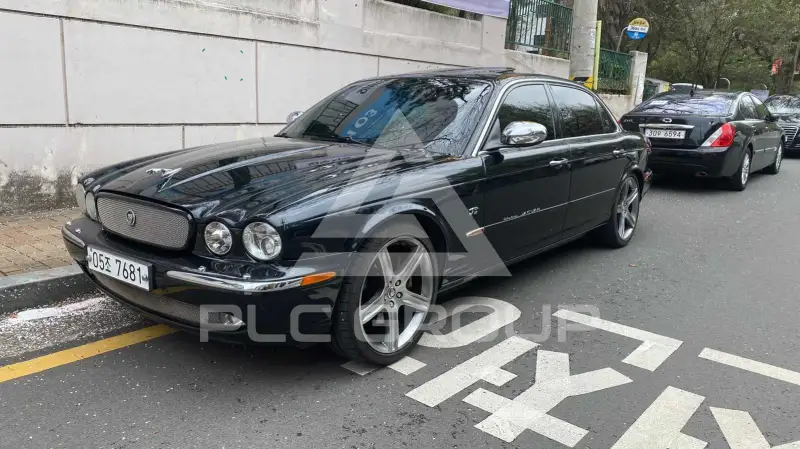 2005 Jaguar XJ
