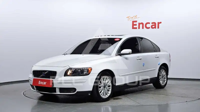 2005 Volvo S40