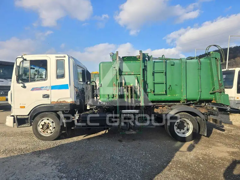 2006 Hyundai Mega truck