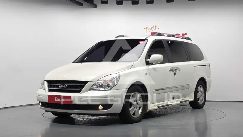2008 KIA Carnival
