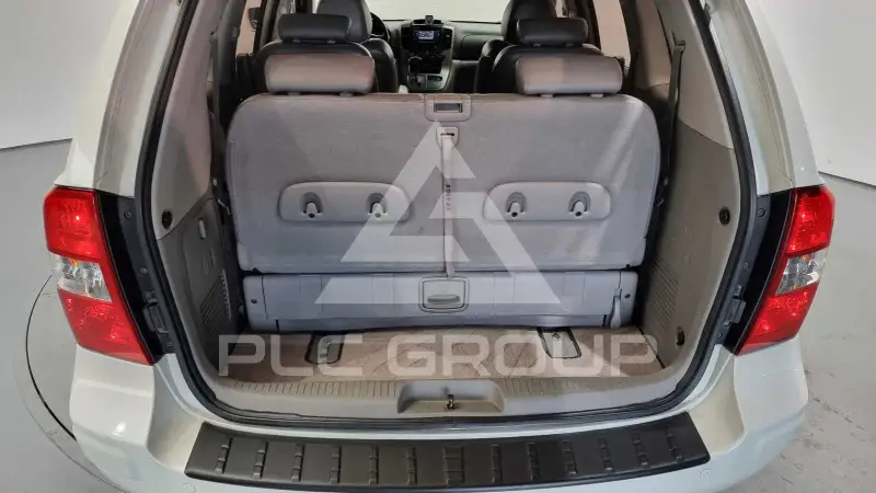 2008 KIA Carnival