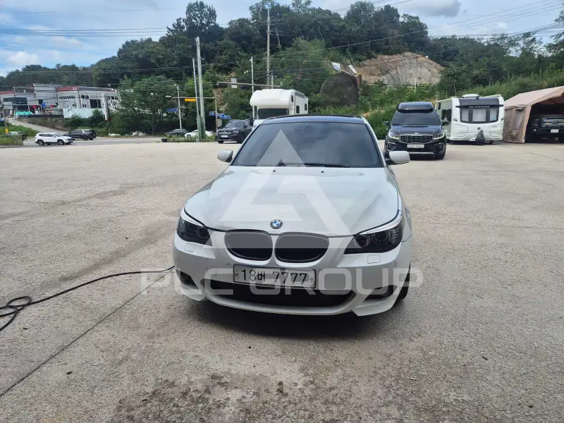 2009 BMW 528