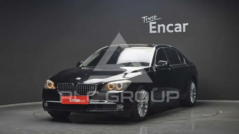 2009 BMW 750