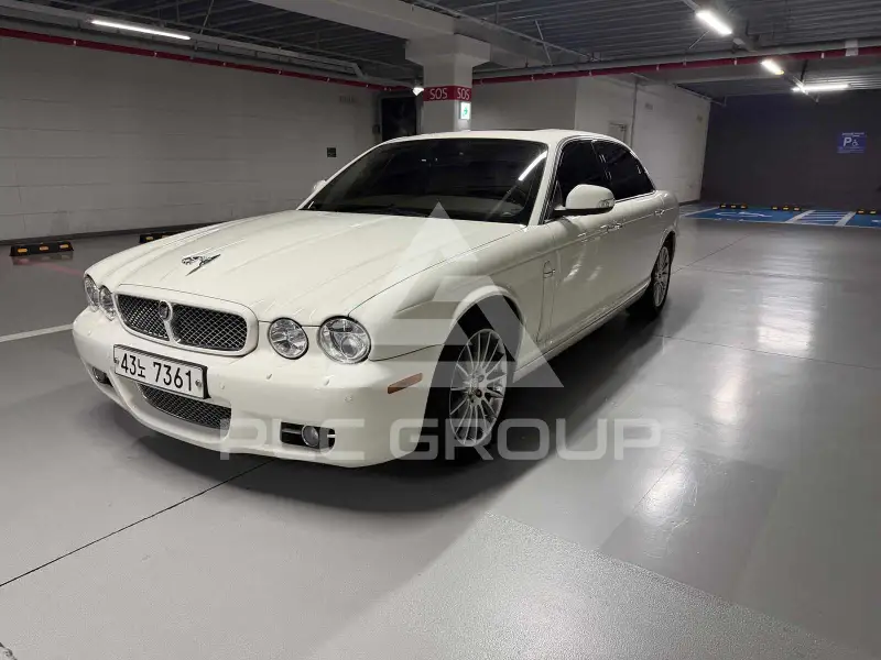 2009 Jaguar XJ