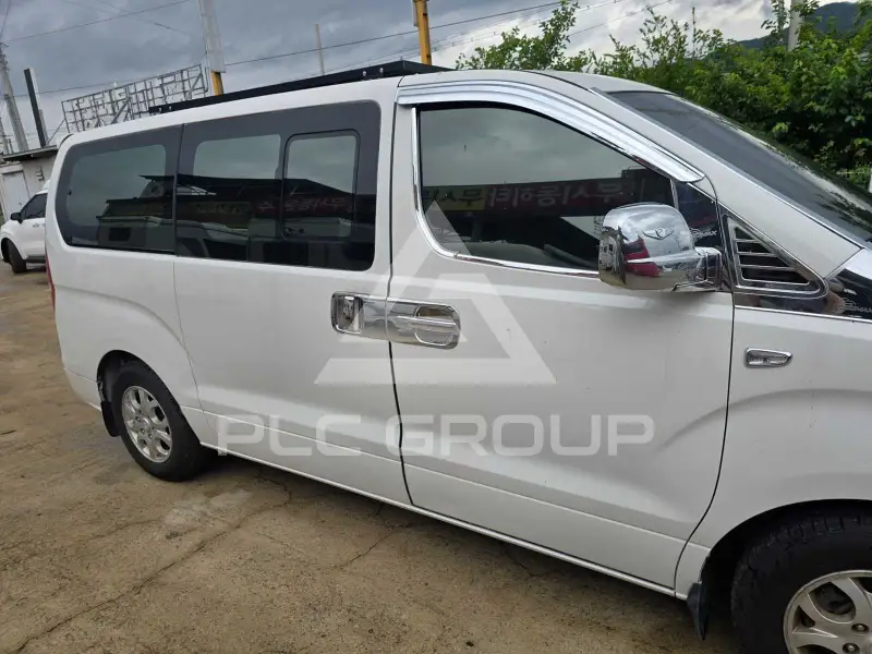 2009 Hyundai Starex