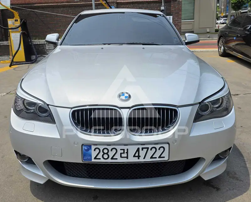 2010 BMW 528