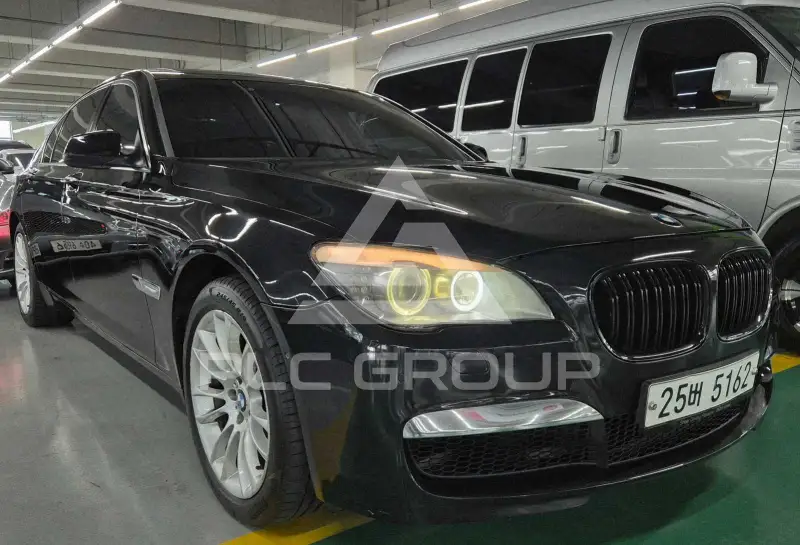 2010 BMW 740