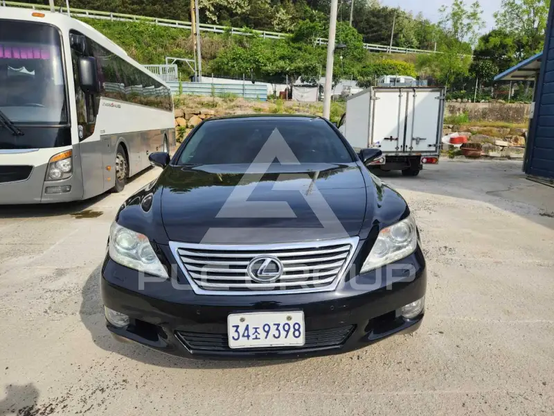 2010 Lexus LS