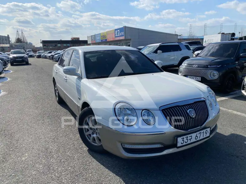 2010 KIA Opirus