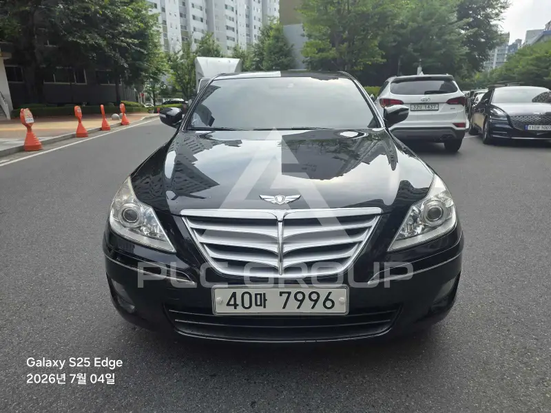 2010 Hyundai Genesis