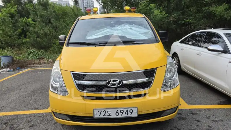 2010 Hyundai Starex