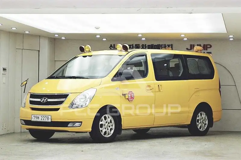 2010 Hyundai Starex
