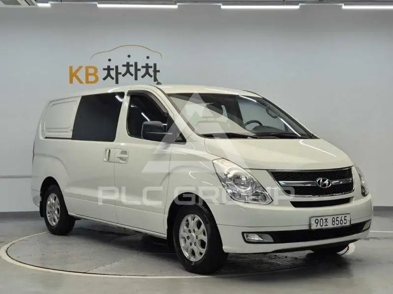 2010 Hyundai Starex