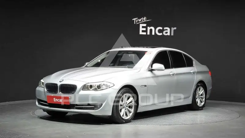 2011 BMW 520