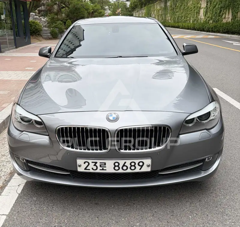 2011 BMW 528