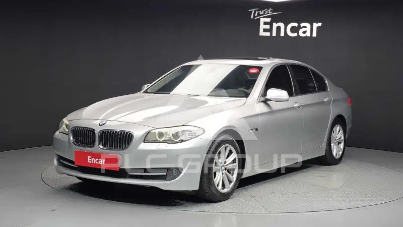 2011 BMW 520