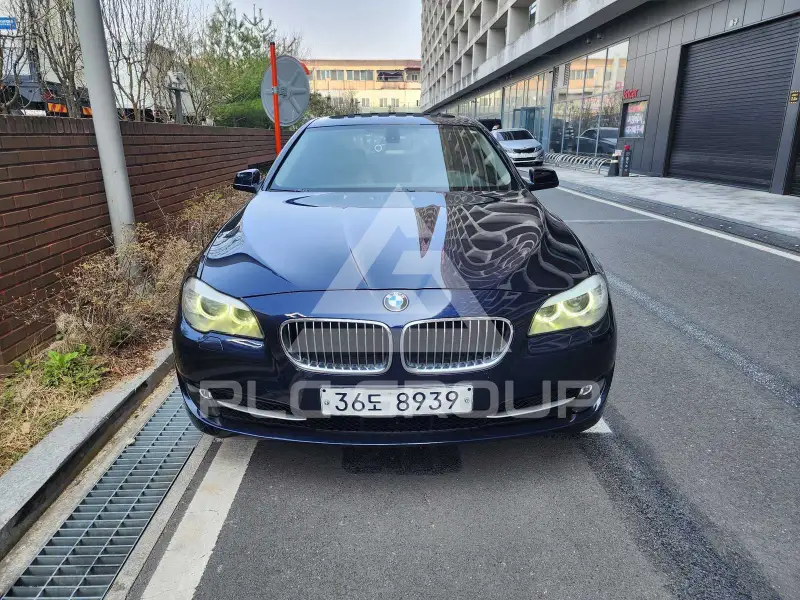 2011 BMW 520