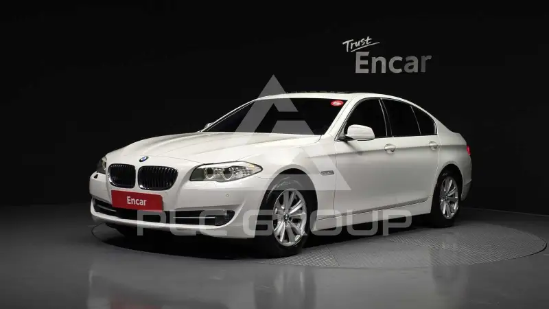 2011 BMW 520