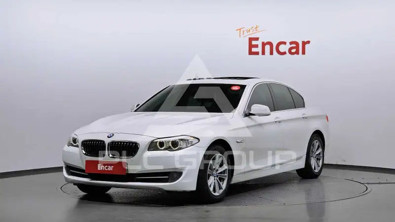 2011 BMW 520