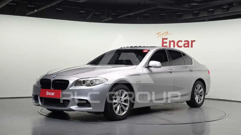 2011 BMW 520