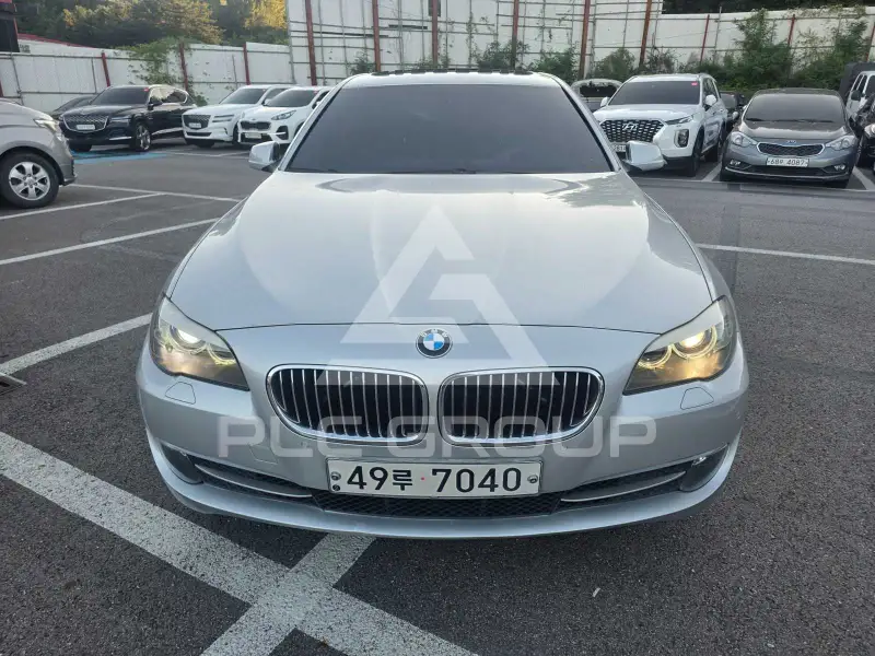 2011 BMW 520