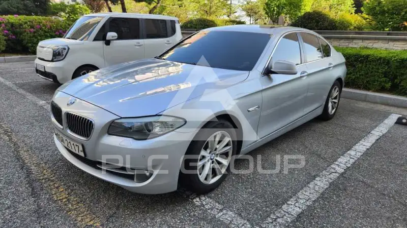 2011 BMW 520