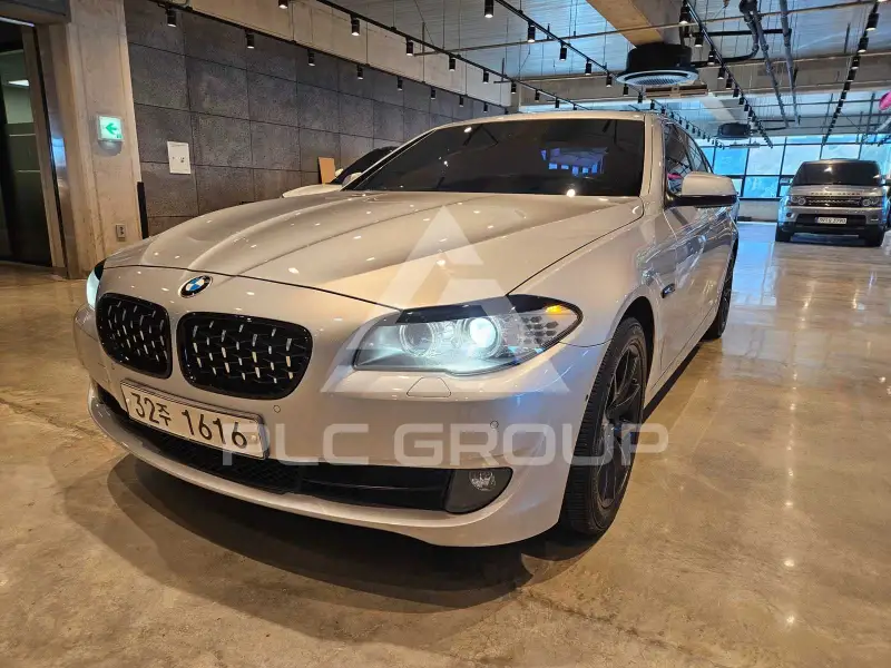 2011 BMW 528