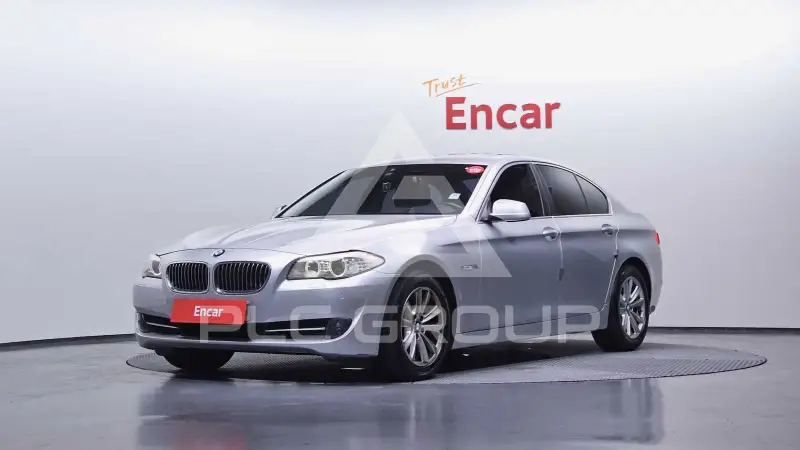 2011 BMW 520