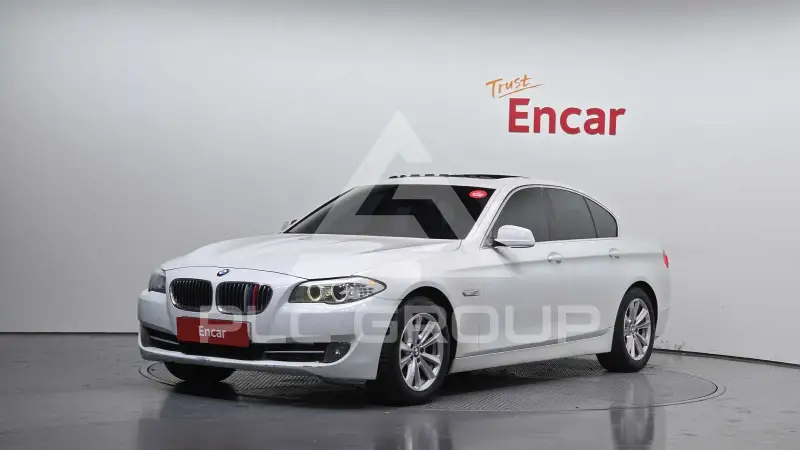 2011 BMW 520