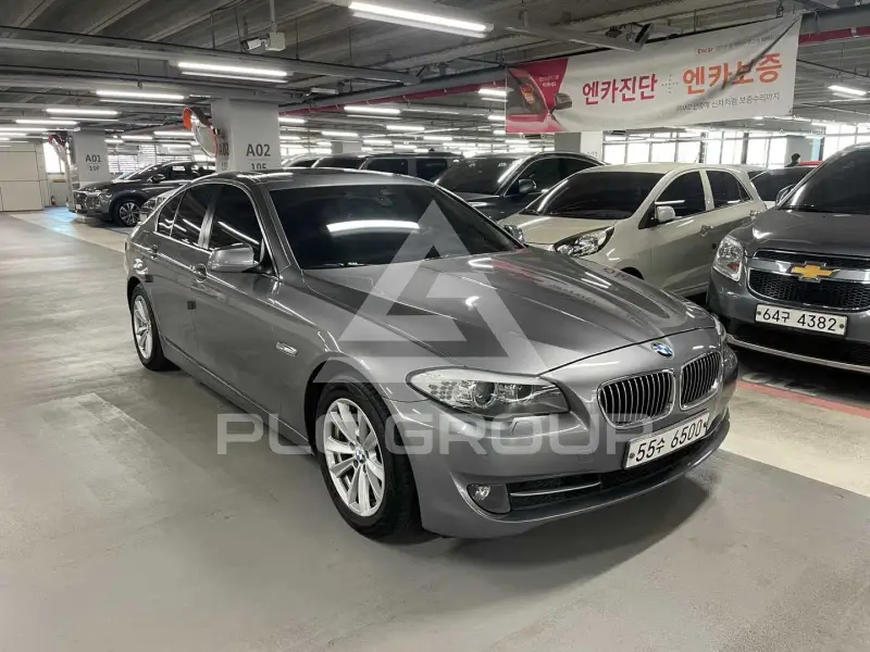 2011 BMW 520