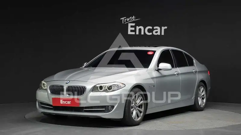 2011 BMW 520