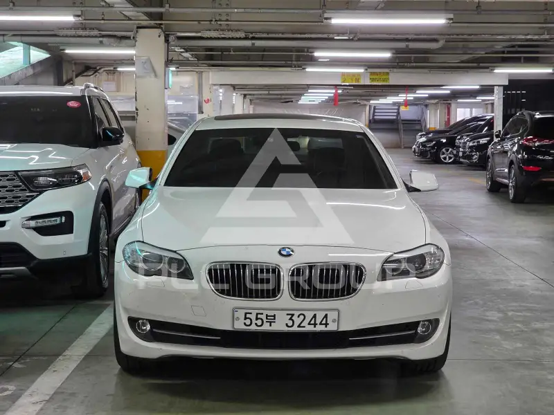 2011 BMW 528
