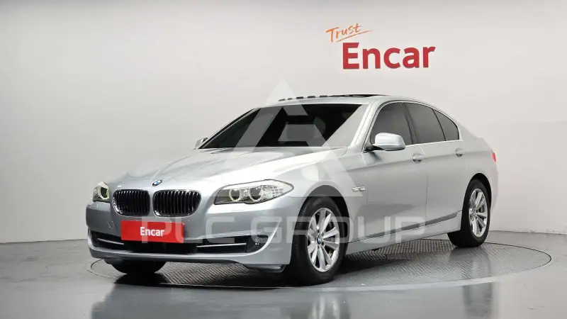 2011 BMW 520